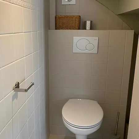 Porter Apartment *