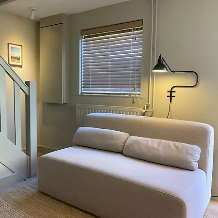 Porter Apartment